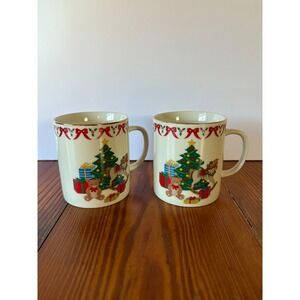 Vintage Set‎ of 2 Christmas Tree Mugs Porcelain Bows Teddy Bears Cottagecore